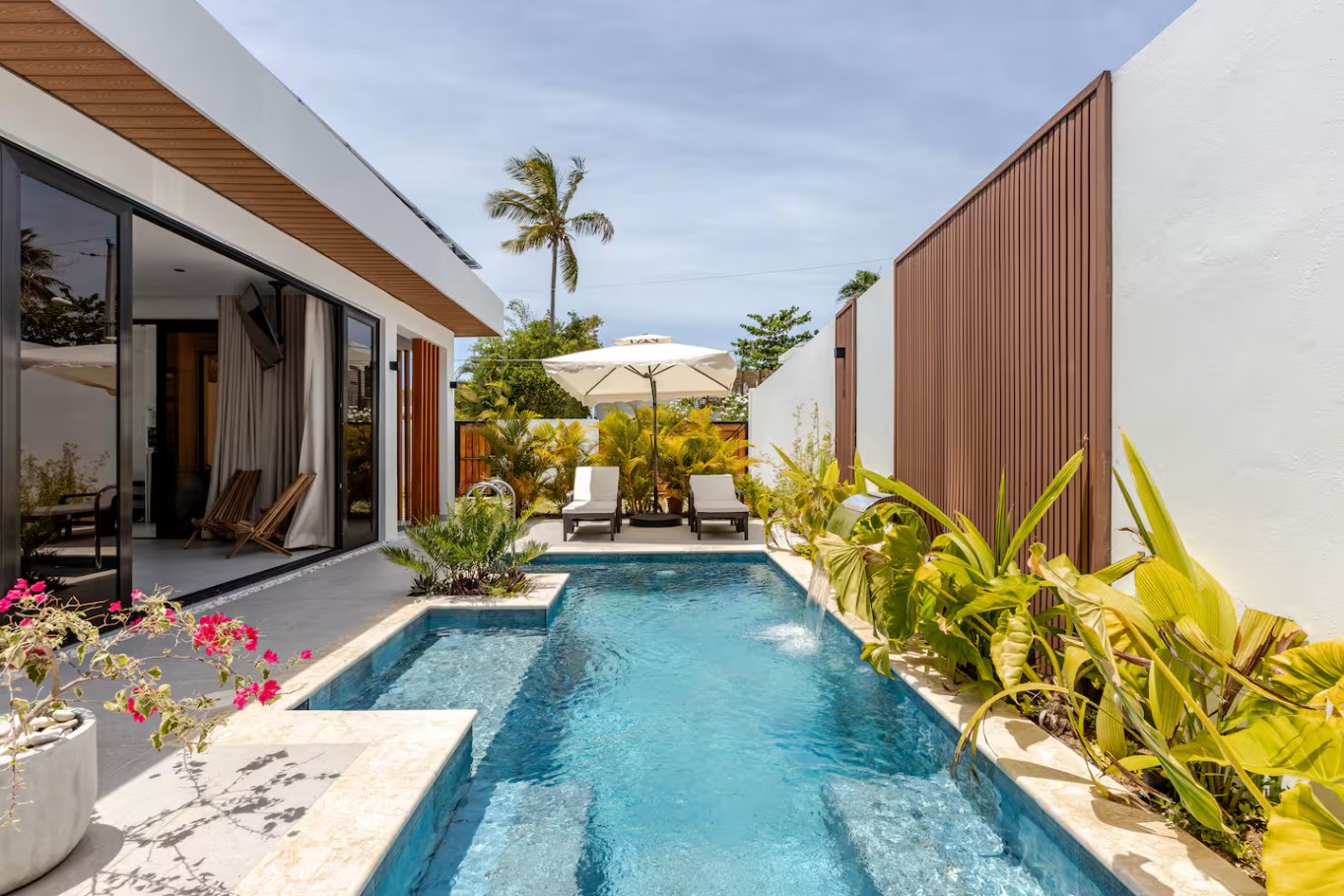 Piscina privada de ANEM Paradise
